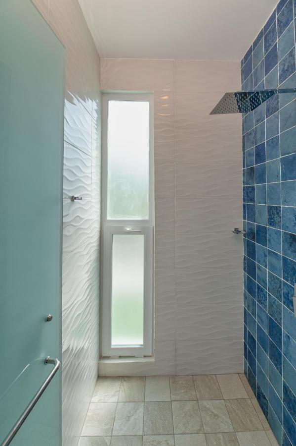Ocean One Roatan Villa West Bay Buitenkant foto